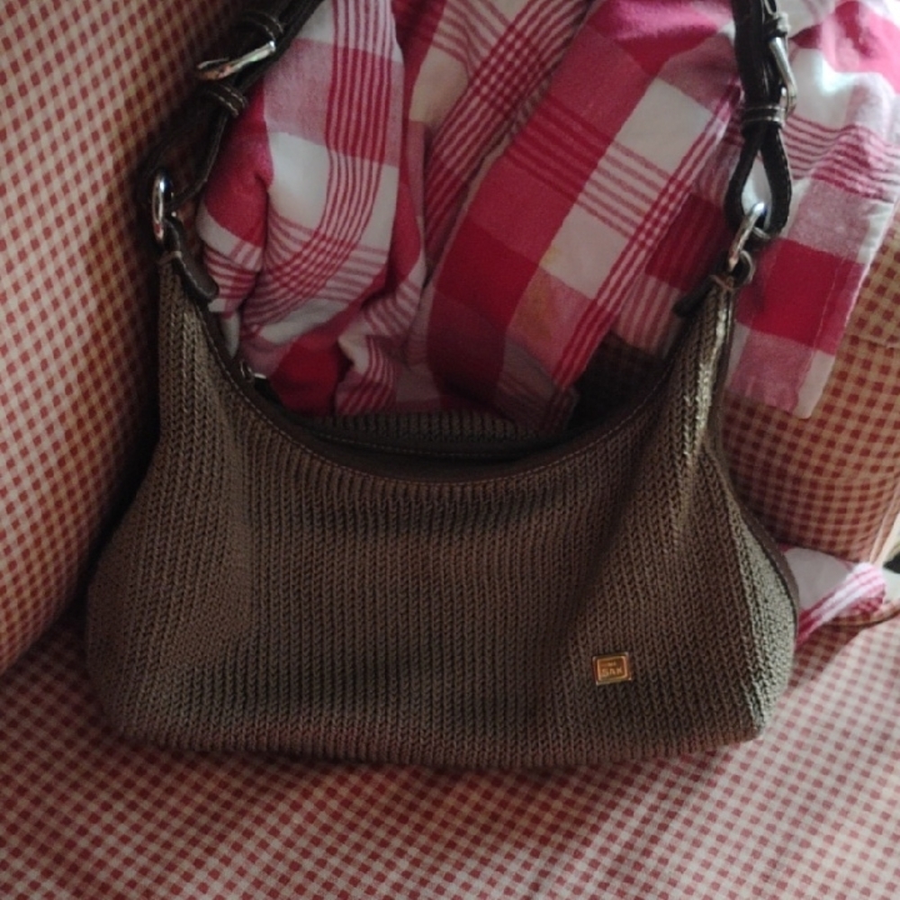 Elegant Brown Shoulder Bag